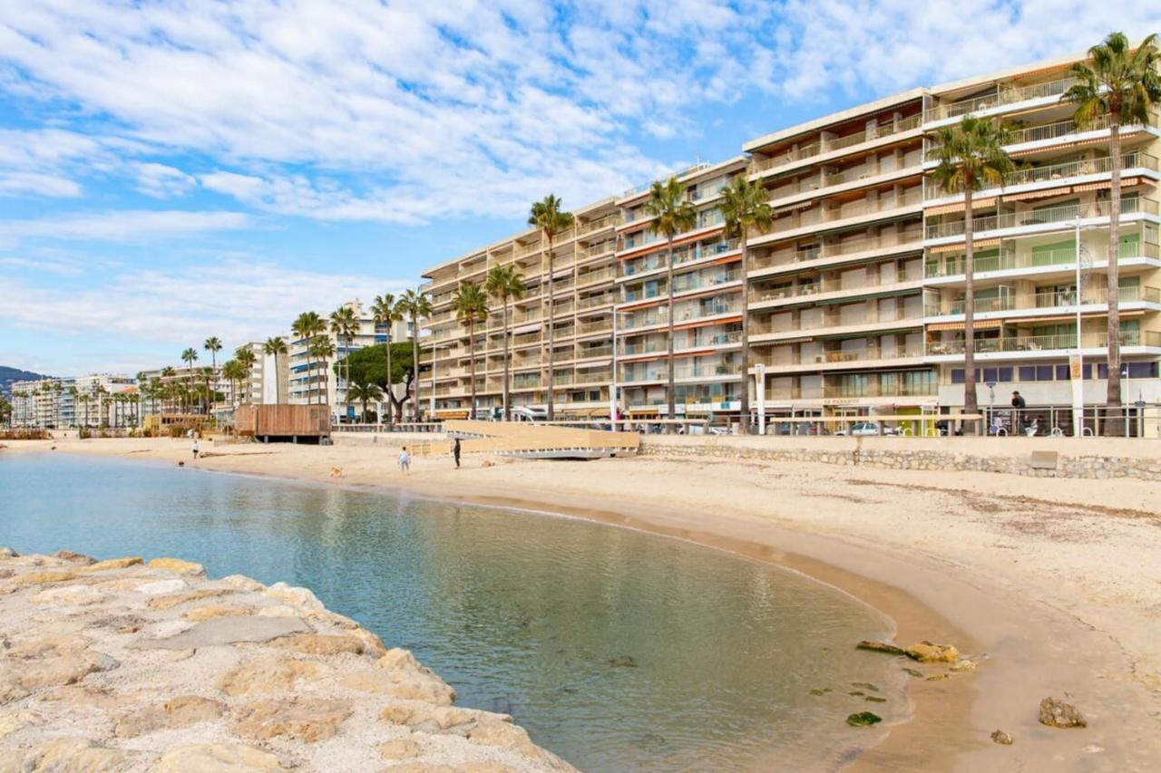 Air-Conditioned Apartment With Sea View And At The Foot Of The Beaches アンティーブ エクステリア 写真